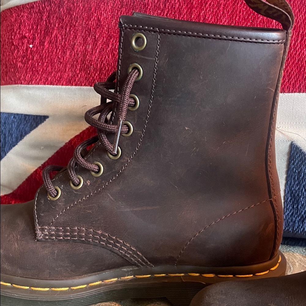 Dr. Martens Dark Brown 1460 Crazy Horse Leather Boots | Barely Worn - Picture 10 of 15